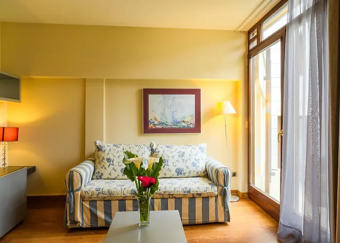 Indiana Boutique Hotel