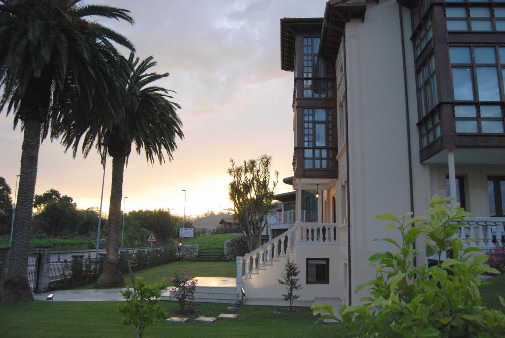 Hotel Indiana Boutique 4*