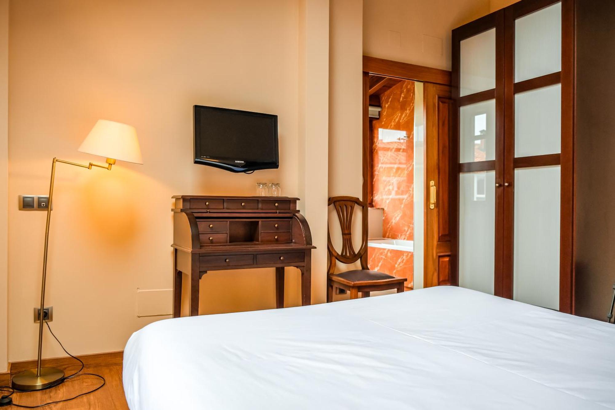 Indiana Boutique 4*